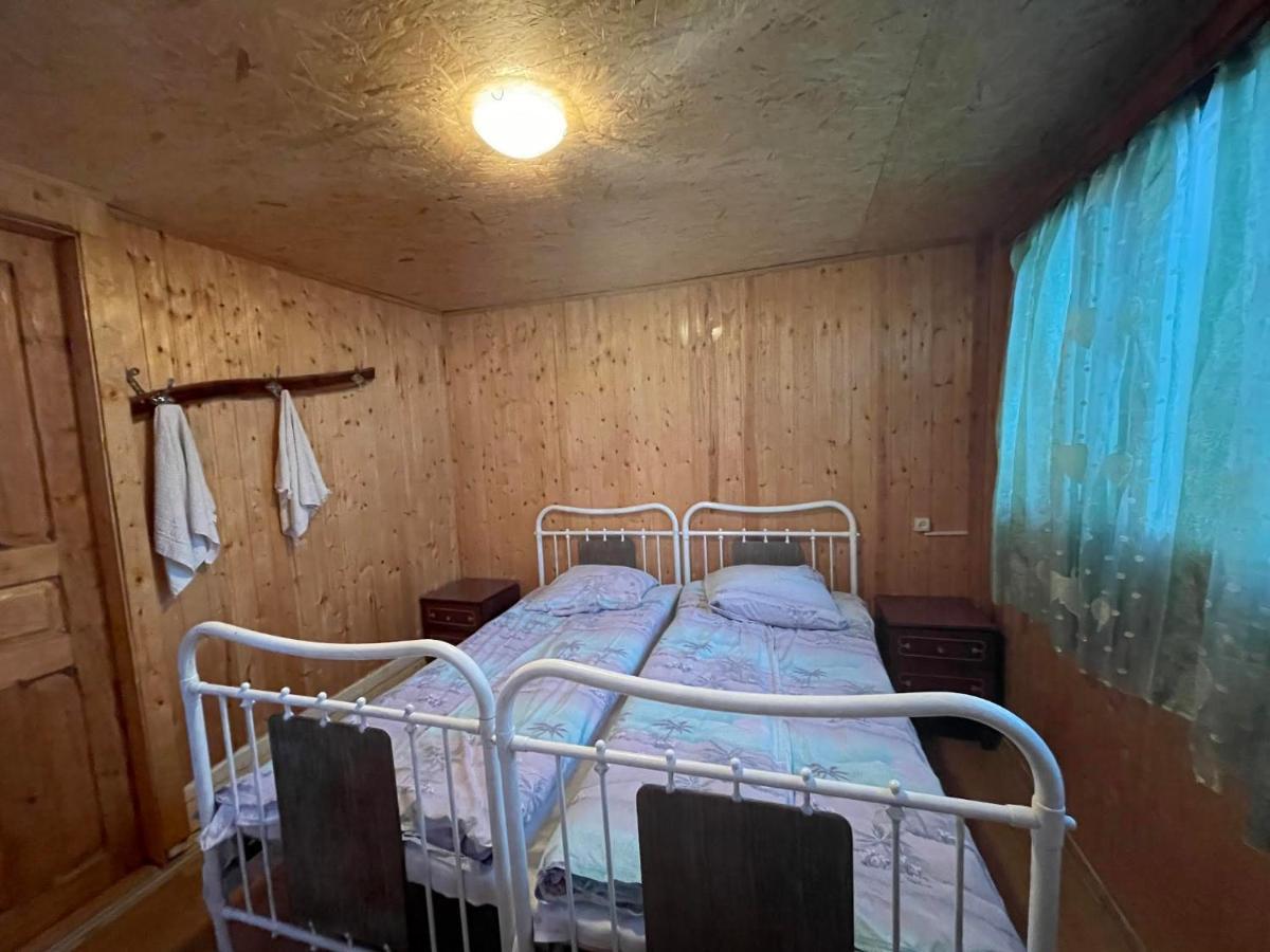 Chveni Ezo Hotell Ambrolauri Eksteriør bilde