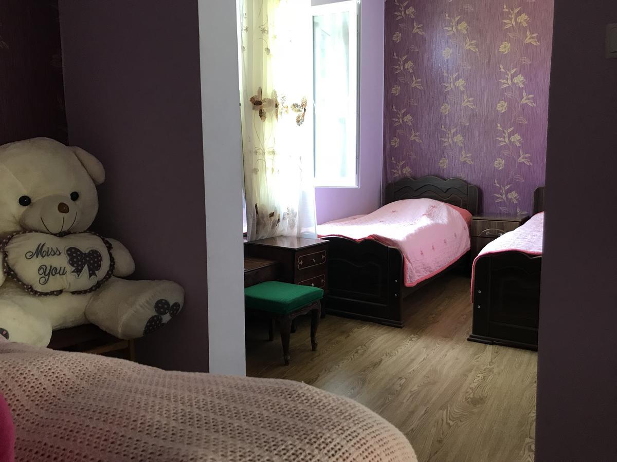 Chveni Ezo Hotell Ambrolauri Eksteriør bilde